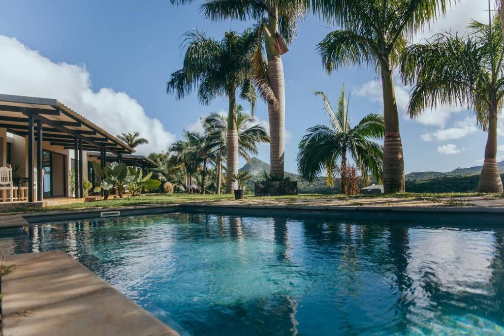 Villa Kamaya, شماريل المظهر الخارجي الصورة